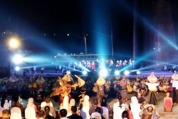 Labuan Bajo: 1,000 sasando concert wins MURI award