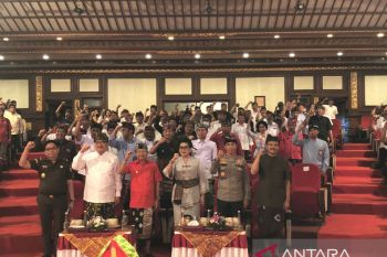 Gubernur Koster akui siap terima kritik dan isyaratkan dua periode