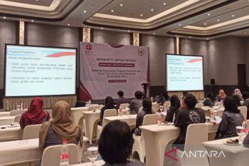 BRIN conducts training to compose academic papers for students