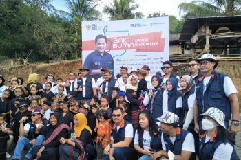 PLN mengenalkan produk faba kepada masyarakat di lingkar Mandalika