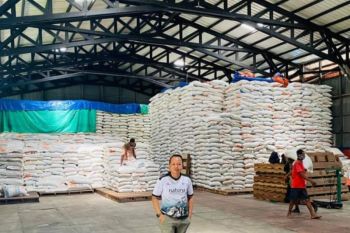 Bulog siapkan 600 ton pasokan beras untuk Natuna