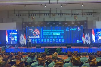 Kemnaker sokong kemajuan instruktur kerja lewat KKIN 2022 di Kota Padang
