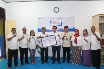 Pelindo Regional 4 bantu taman baca sekolah guna tumbuhkan minat literasi