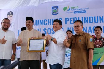 Pemprov NTB melindungi 10.000 petani tembakau lewat program BPJSAMSOSTEK