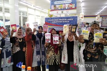 Dorong UMKM tumbuh, Pemkab Kudus gelar pasar rakyat di tiap kecamatan