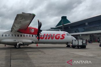 Dua pesawat batal mendarat di Bandara Kupang karena cuaca buruk