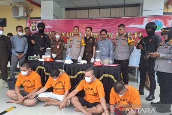 Polres OKU Timur musnahkan 225,97 gram sabu senilai Rp400 juta