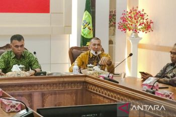 Bupati Wan Siswandi ajak ASN Natuna sumbang beras untuk warga miskin