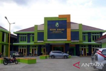 RSUD Sinjai mengevaluasi pelayanannya untuk raih akreditasi paripurna
