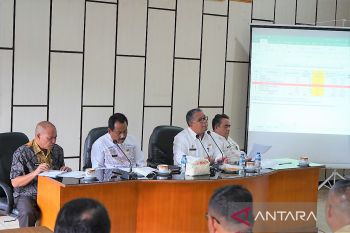 Solok Selatan pantau kinerja perangkat nagari lewat aplikasi