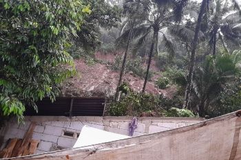 Sejumlah wilayah Banyumas dilanda banjir dan tanah longsor