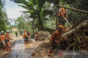 Bencana longsor di Ciamis