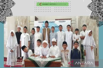 Peringatan Maulid Nabi Muhammad SAW di Masjid Al Amin di Perumahan BDB II Cibinong