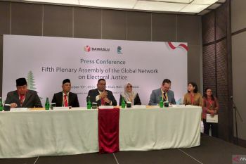 Transfer of power in Indonesia running well: Bawaslu