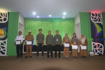 Bupati Selayar meluncurkan aplikasi Simpada mudahkan pembayaran pajak