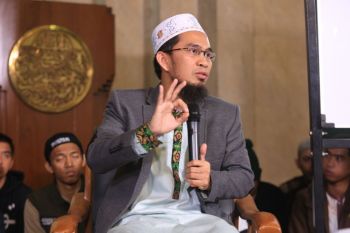 Ustadz Adi Hidayat Safari Dakwah di Sumbar, tiga antaranya di Bukittinggi dan Agam