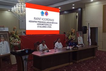 Wagub Sulut mengajak masyarakat waspadai cuaca ekstrem