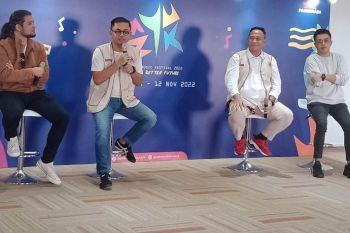 Padmanaba Myuzyx hadirkan konser Sheila On 7 dan Jikustik