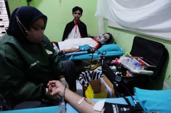 Donor darah PMI