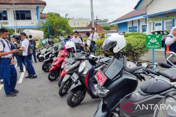 Disdik OKU tindak tegas siswa kendarai  motor ke sekolah