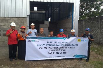 Pengusaha pengecoran baja akui lebih hemat dan efisien gunakan listrik