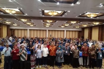 Menteri PPN Suharso Monoarfa minta KI kawal pejabat saat sampaikan informasi