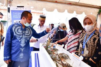 Gubernur lepas ekspor produk halal andalan Sulsel senilai Rp66,4 miliar