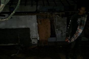 Puluhan rumah warga di Dusun Setangi KLU tertimbun lumpur satu meter