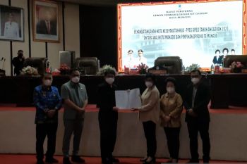 DPRD - Wali Kota Manado tandatangani KUA - PPAS APBD 2023