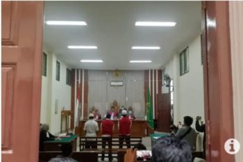 Pengedar 75 kg ganja kering dihukum 20 tahun penjara