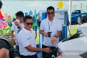 Wamen BUMN: Penggunaan motor listrik bisa menghemat biaya Rp1 juta-Rp1,5 juta