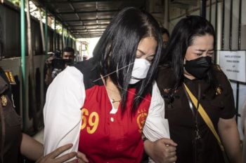 Sidang Perdana Putri Candrawathi