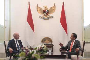 Jokowi ungkap alasan PSSI absen sambut Presiden FIFA
