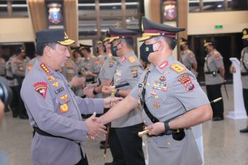 Irjen Pol Suharyono resmi dilantik jadi Kapolda Sumbar