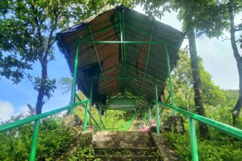 Peziarah wisata religi Syech Jumadil Qubro meningkat