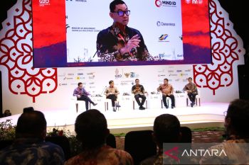 Setelah Cirata, PLN Siap Kerjakan Proyek PLTS Terapung Singkarak dan Saguling untuk Wujudkan Transisi Energi
