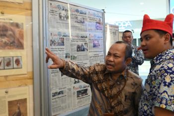 Pemprov Sulsel dan komunitas pecinta filateli gelar pameran nasional