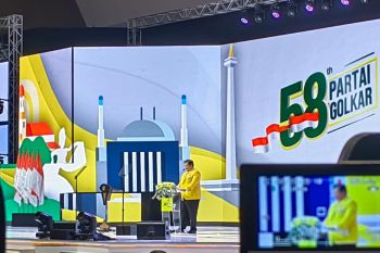 Jokowi menyebut Airlangga punya jam terbang tinggi sebagai pemimpin