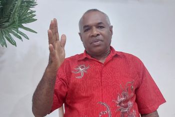 Dewan adat ajak menjaga kedamaian Papua menjelang KMAN VI