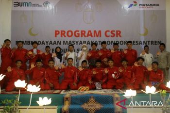 Pertamina bantu pengembangan wirausaha santri di Madura