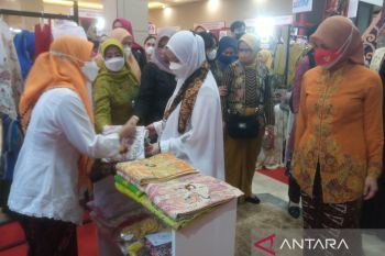 Target dekranasda terlampaui pada UKM Jateng Expo di Makassar