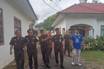 Kajati Sumbar nilai kinerja Kejari Pasbar paling bagus ungkap perkara