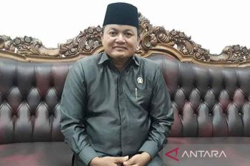 Ketua DPRD minta pemkab lebih serius tangani infrastruktur jalan di hulu Kapuas