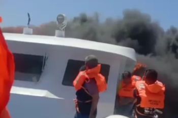 Kapal motor cepat rute Kupang-Alor alami kebakaran di tengah laut