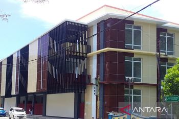 Pasar Trikora Tahuna Sulut dioperasikan awal 2023