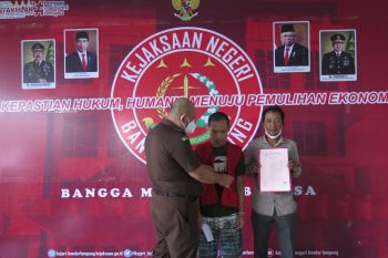 Kejari Bandarlampung hentikan penuntutan pelaku pencurian melalui RJ