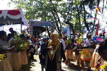 KMAN VI mantapkan eksistensi budaya-adat