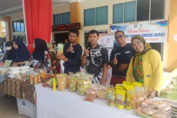 Pemkab Pasaman Barat dukung UKM kembangkan usaha emping jagung