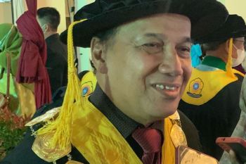 Unsri kukuhkan lima Guru Besar
