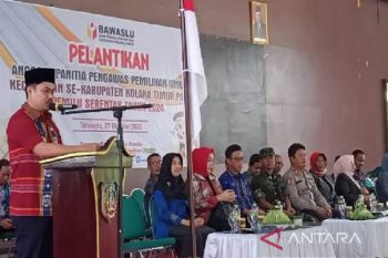 36 Orang anggota Panwascam Kolaka Timur resmi dilantik